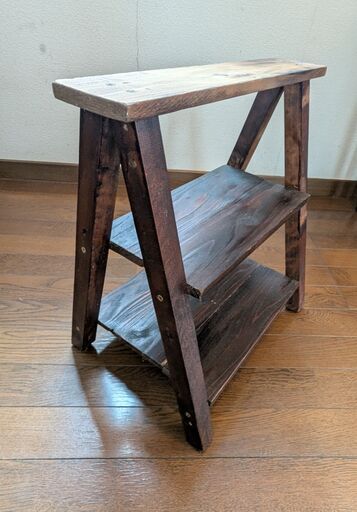 再受付中!　ハンドメイド　カントリー調　アンティーク調　飾り棚　シェルフ　スリッパラック