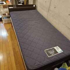 シングルベッドの画像