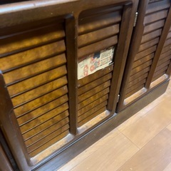 食器棚　120cm 幅　キッチンボード　ガラス扉　アンティーク家具の画像