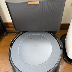 【新品】アイロボット iRobotロボット掃除機 ルンバ コンボ i5＋（Roomba Combo i5＋）の画像