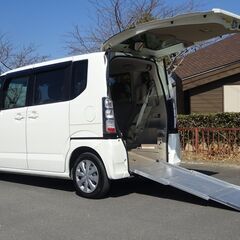 祉車両　平成27年式　N-BOXプラス　スロープタイプ　電動ウイ...