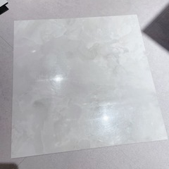 サンゲツ　大理石風　フロアタイル30枚ほどの画像