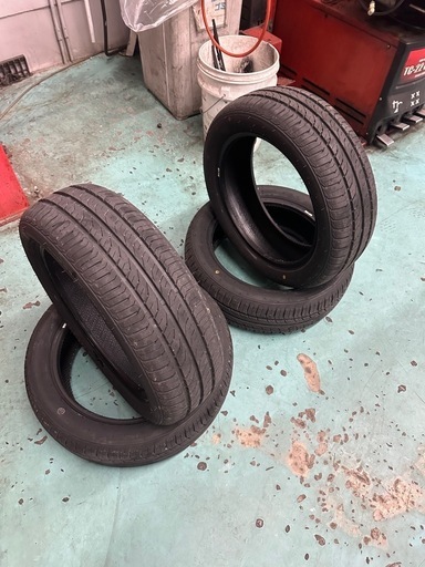 24年31周約200キロのみ使用のバリ山165/55r15 アジアンタイヤ