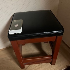 スツールの画像