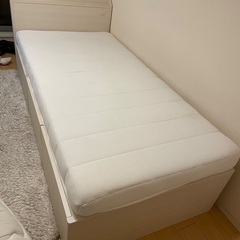 シングルベット　収納付き