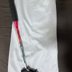 バトミントンラケットの画像