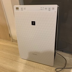 空気清浄機2020年製SHARPの画像