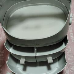 化粧品など収納の画像