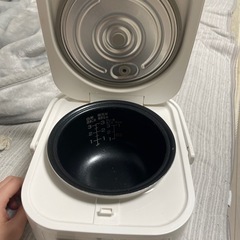 マイコン炊飯ジャーの画像
