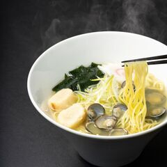 【松山本店】しじみラーメン専門店『オルニ』正社員募集！未経験OK／店舗運営を学びながらキャリアアップできる環境の画像