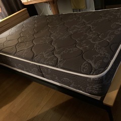 【シモンズ】マットレス セミダブル　美品
