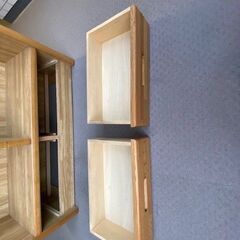 [引き取り限定] 　頑丈な合板木製の本棚です。可動棚６枚　引出し２つ　総重量36㎏の画像