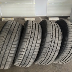 [受け渡し先が決まりました] 215/50R17 TOYO 夏タ...
