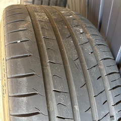 245/35R20 4本セットの画像