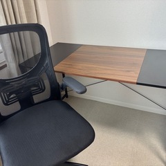 デスク & チェア 使用期間1ヶ月