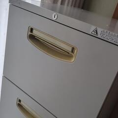 【受付終了】事務所　書類整理　引き出し　の画像