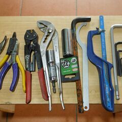 工具いろいろ　写真にあるもの全て　工具箱セットで出品しましたの画像