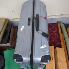 無料　スーツケースの画像