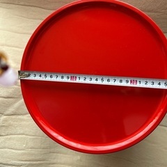 ハローキティ　大缶
の画像