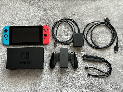 [中古品]Nintendo Switch本体プロコン等セット