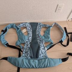 コンビ　ニンナナンナ　抱っこ紐