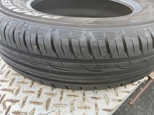 トーヨータイヤ4本セット　175/80R15