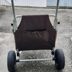 バギーチェア　トロリーチェア　折りたたみ　キャリーカートの画像