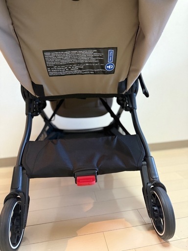 【美品　値下げしました】Silver Cross CLIC    シルバークロスクリック　ベビーカー　　　