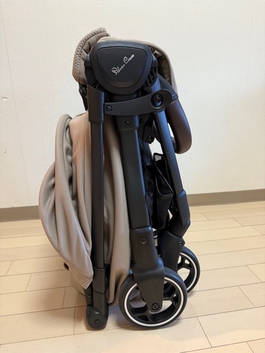【美品　値下げしました】Silver Cross CLIC    シルバークロスクリック　ベビーカー　　　