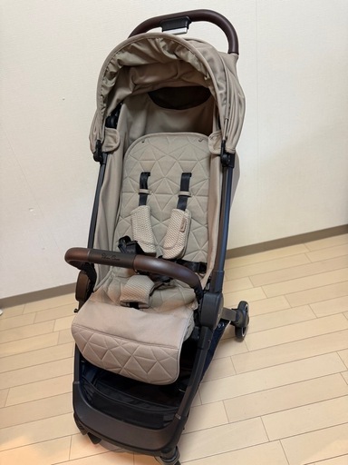 【美品　値下げしました】Silver Cross CLIC    シルバークロスクリック　ベビーカー　　　