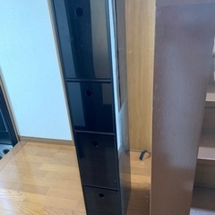 黒　ブラック　縦長収納