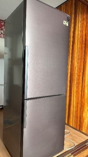 中型〜大型冷蔵庫番号109   SHARP 2017年製【271ℓ冷凍室大きめ】ブラウン系 大阪府内全域配達無料 保管場所での引取は値引きします
