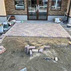 社員募集！日当10000〜18000円の画像