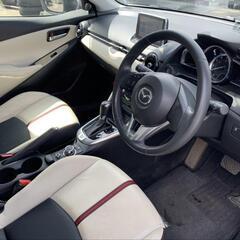 総額59.8万円 マツダ デミオ 13S Lパッケージ

車検2年取得後渡！

機関良好！ナビ！

バックカメラ！！

フルセグ！1万キロ台！

ステアリングスイッチ！

Bluetoothオーディオ！

の画像