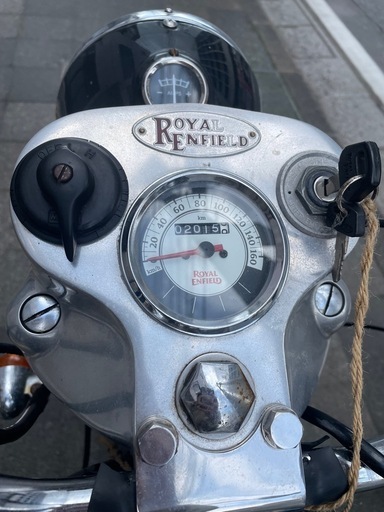 バイク ロイヤルエンフィールド bullet350