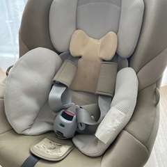 AILEBEBE KURUTTO チャイルドシート