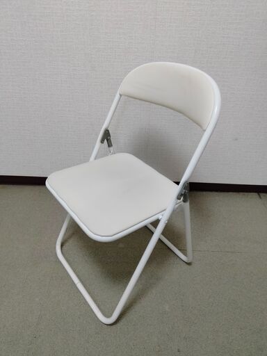 TOKIO 折りたたみパイプイス ビニールレザー アイボリー 　13脚セット　中古（一部未使用）引取限定