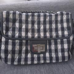 MOUSSYレディースバッグの画像