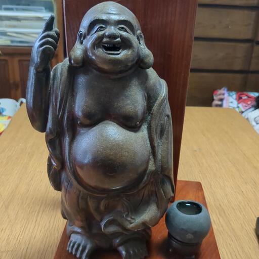 大きな備前焼
