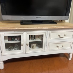 アンティークテレビ台の画像
