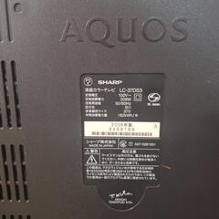 シャープAQUOS液晶テレビ37インチの画像