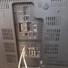 シャープAQUOS液晶テレビ37インチの画像