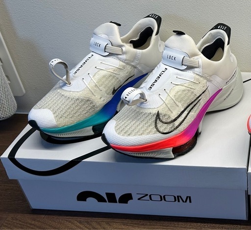 Nike Air Zoom Tempo Next%　23cm