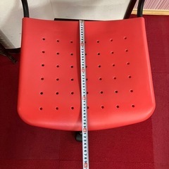 イス　椅子　キャスターつきの画像