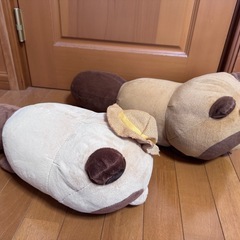 たぬきときつね　たぬきくんのぬいぐるみ2個の画像