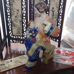 中国の人形焼物値段交渉ありの画像