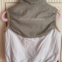 HELLY HANSEN リバーシブルベスト（80cm）の画像