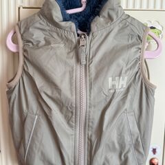 HELLY HANSEN リバーシブルベスト（80cm）の画像
