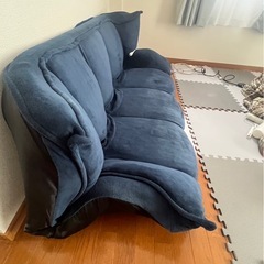 3人掛けローソファー(クッション付き)　の画像