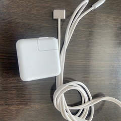 【3月期間限定】MacBook Air 13.6インチM2充電器、画面保護付き 3月期間限定】MacBook Air 13.6インチM2 2022 充電器、画面保護付き